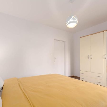 פורץ Newly Renovated Holiday Apartment Sirius מראה חיצוני תמונה