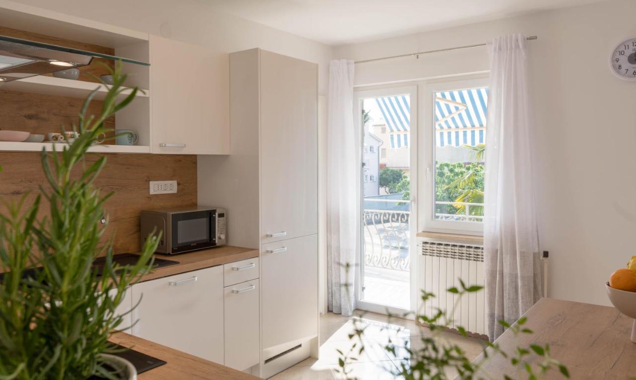 פורץ Newly Renovated Holiday Apartment Sirius מראה חיצוני תמונה