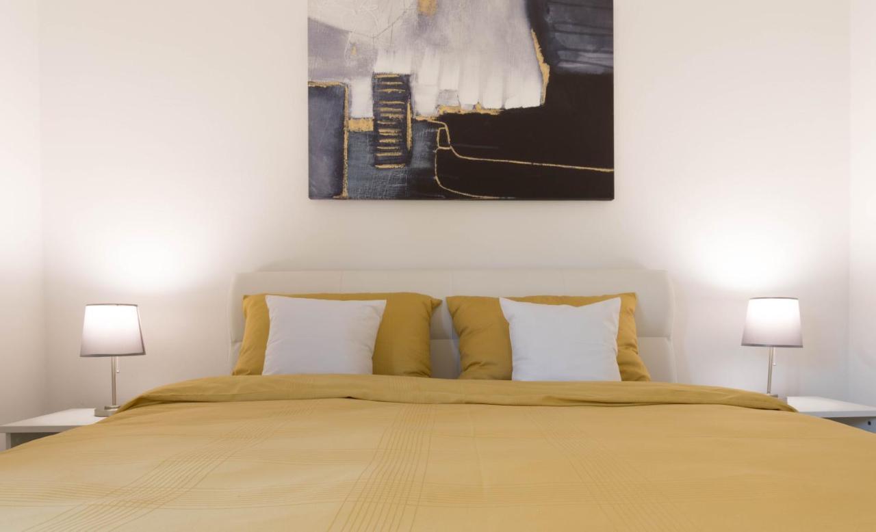 פורץ Newly Renovated Holiday Apartment Sirius מראה חיצוני תמונה