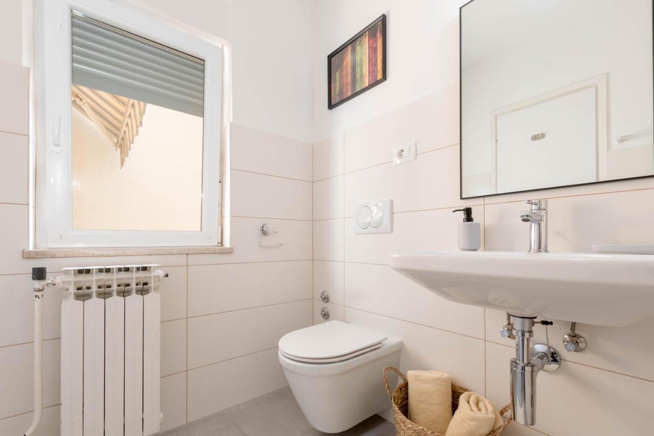 פורץ Newly Renovated Holiday Apartment Sirius מראה חיצוני תמונה